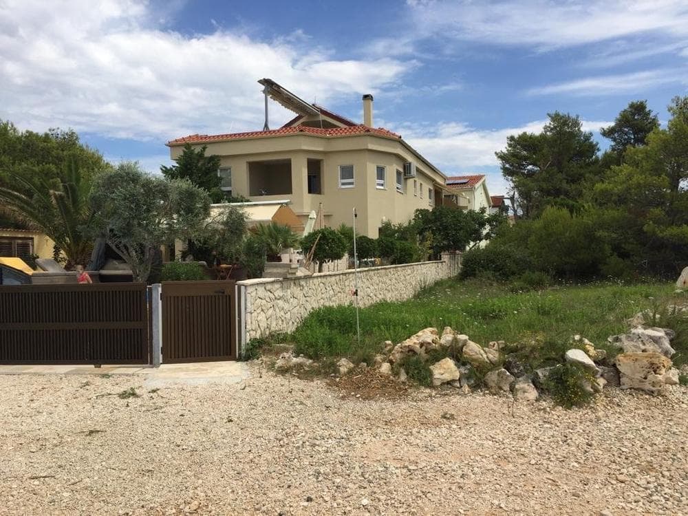 Croatia Listing — photo 2